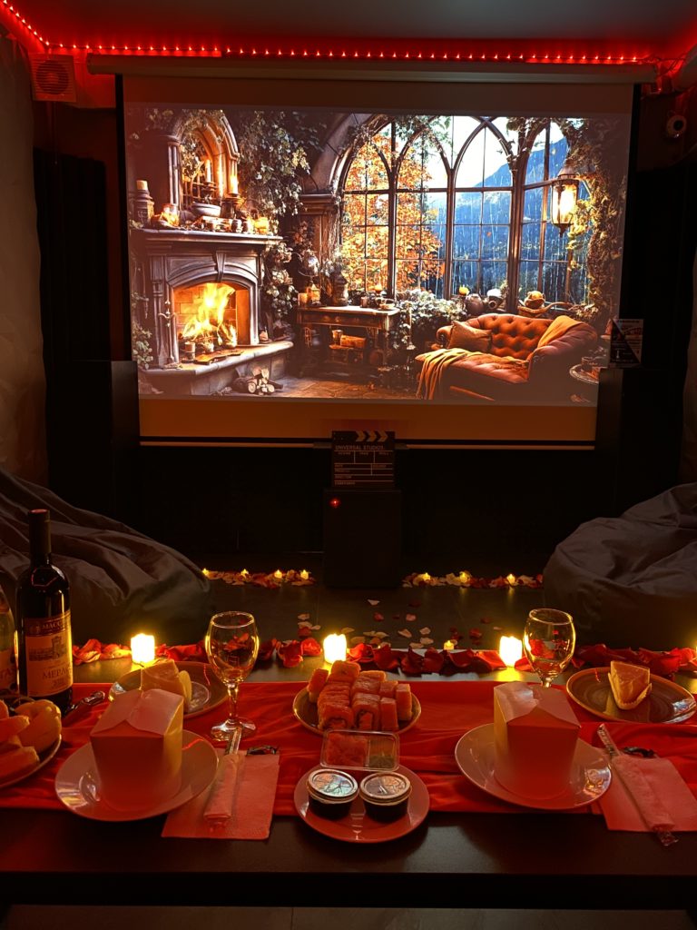 Романтичное место в Крыму - кинозал для двоих Евпатория